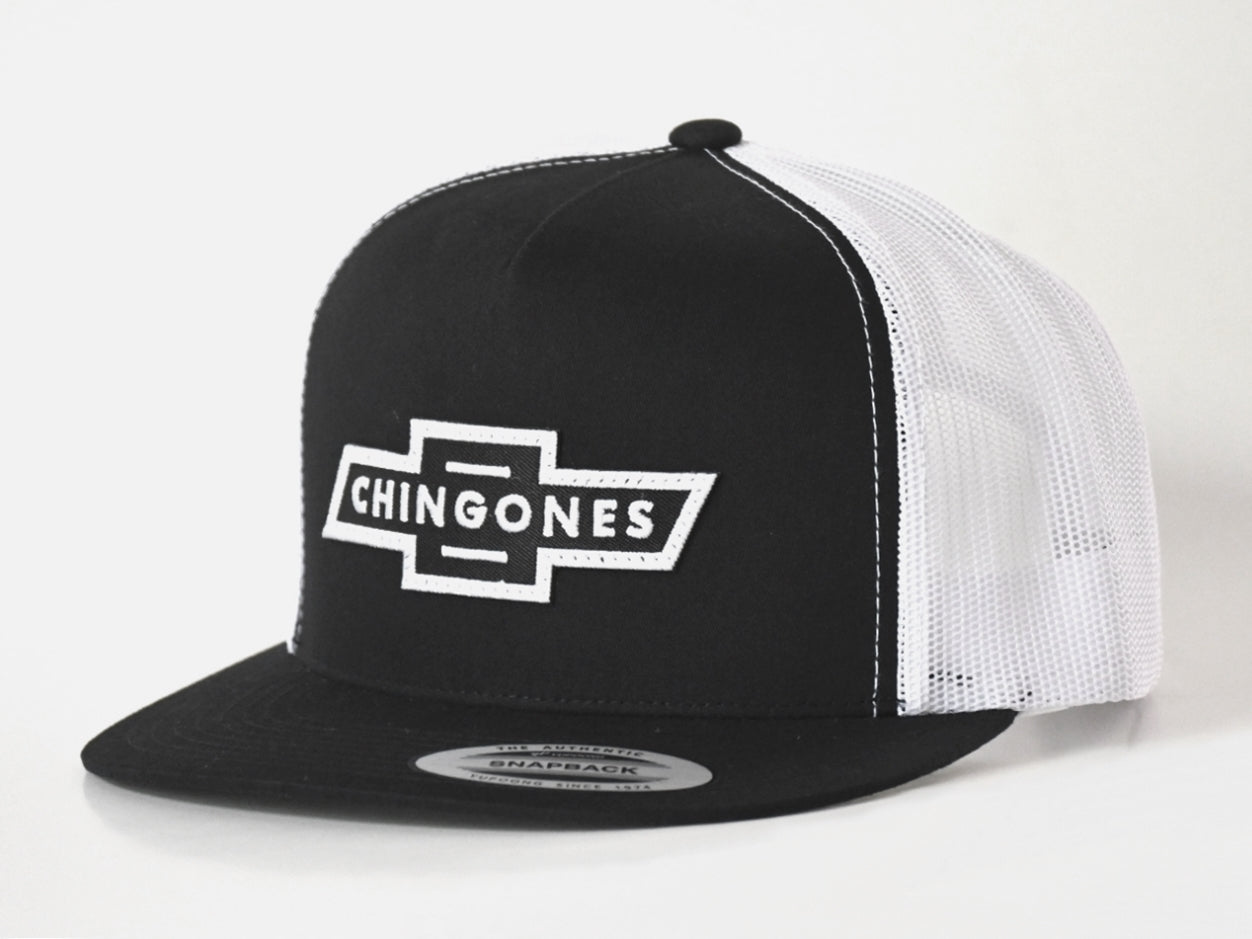 Chingones Patch Trucker (Black & White)